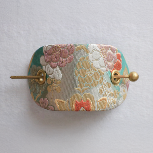 kanzashi hair clip of green