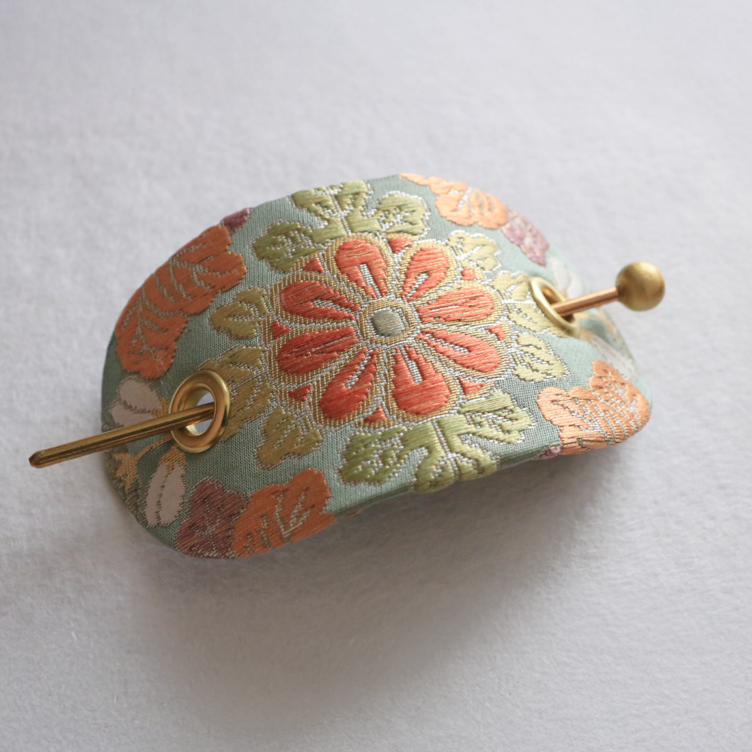 Kanzashi Hair Clip (Light Green)